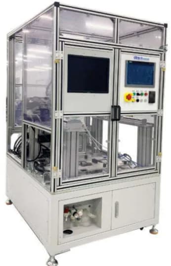 Automation machine with control cabinet and HMI